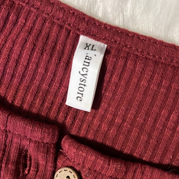 Kancystore Maroon Lace Sleeve Long Sleeve Top - Picture 6 of 12